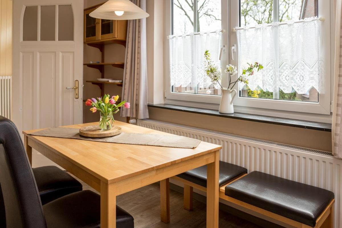 뉴할링거지어 Friesenhof Janssen - Urlaub Auf Dem Bauernhof 아파트 외부 사진