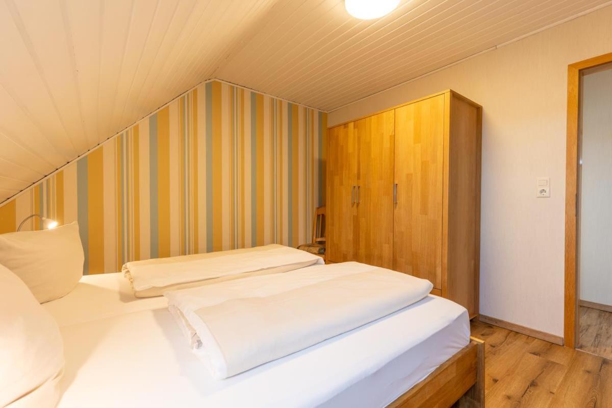뉴할링거지어 Friesenhof Janssen - Urlaub Auf Dem Bauernhof 아파트 외부 사진
